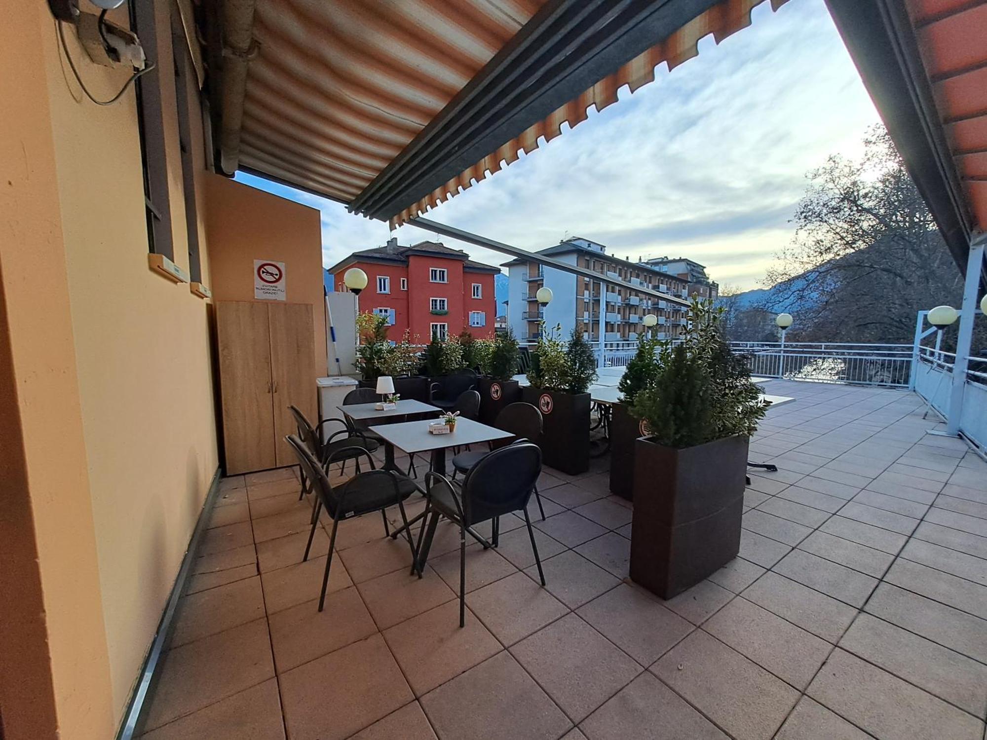 Appartamento Grande Al Ponte. Situato Vicino All'Ospedale, Al Parco E Al Centro Citta Trento Exterior photo